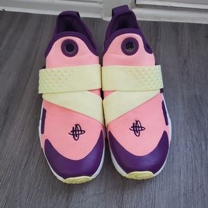 Girl's Nike Shoes